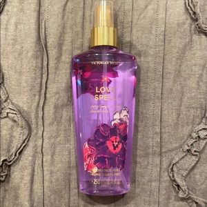 Victorias secret love spell fragrant mist